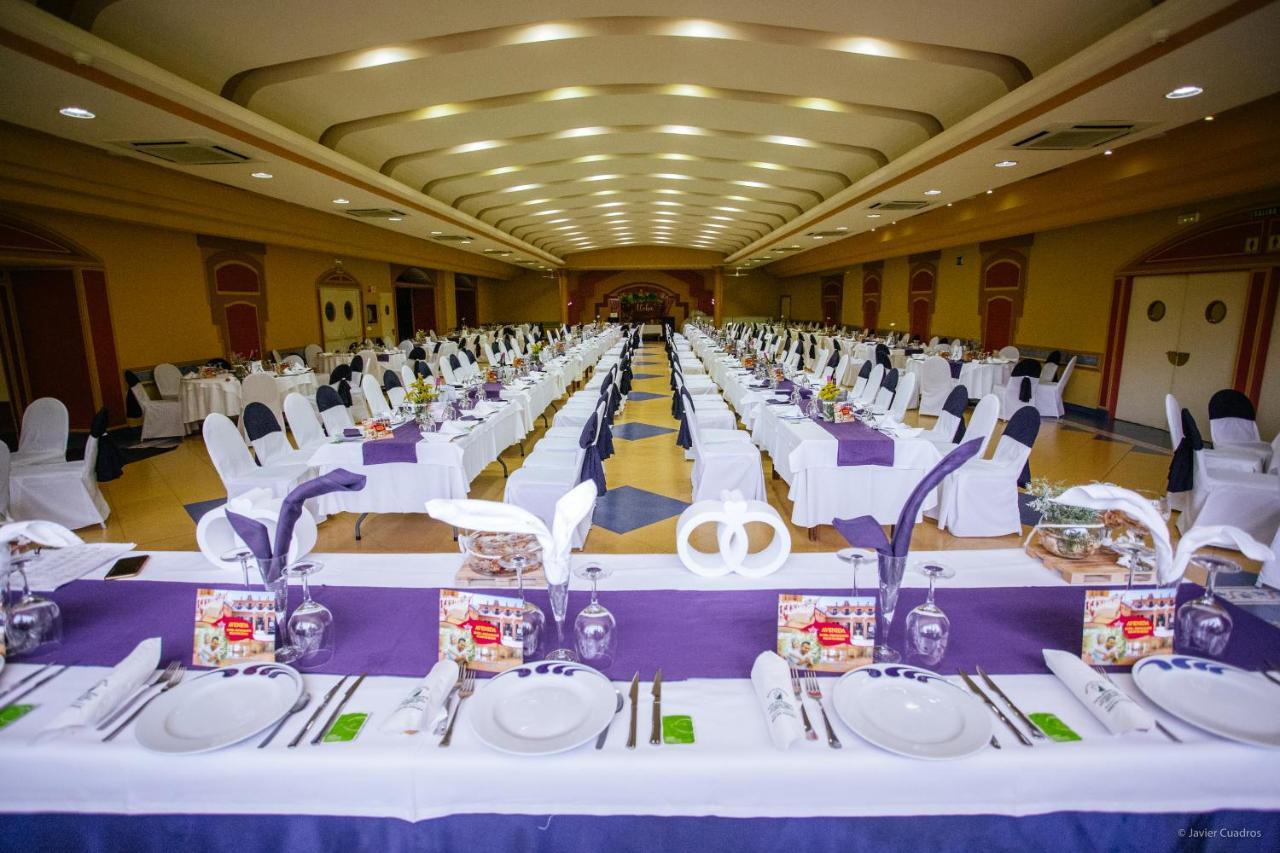 Hotel Avenida Beas de Segura エクステリア 写真