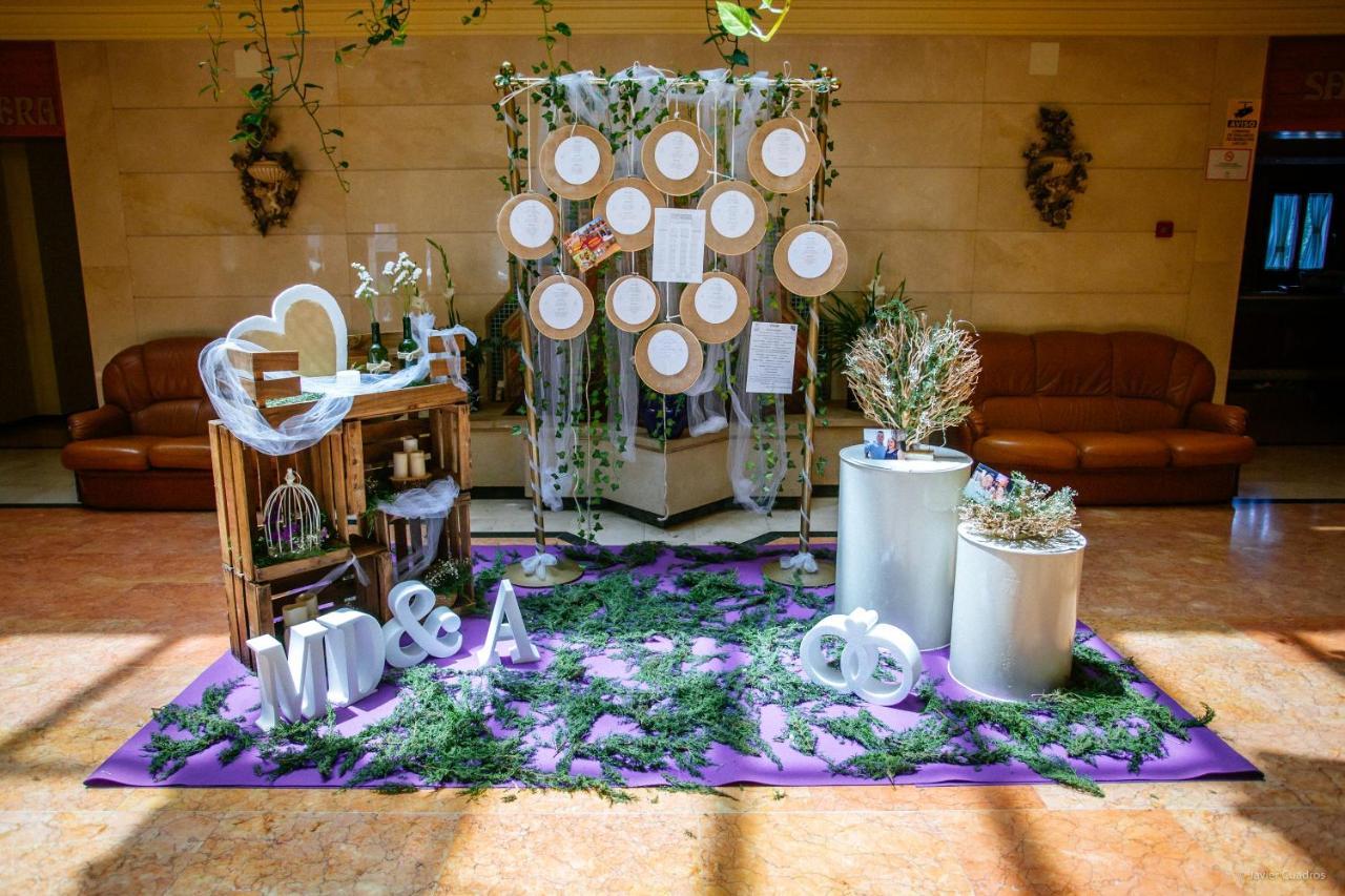 Hotel Avenida Beas de Segura エクステリア 写真