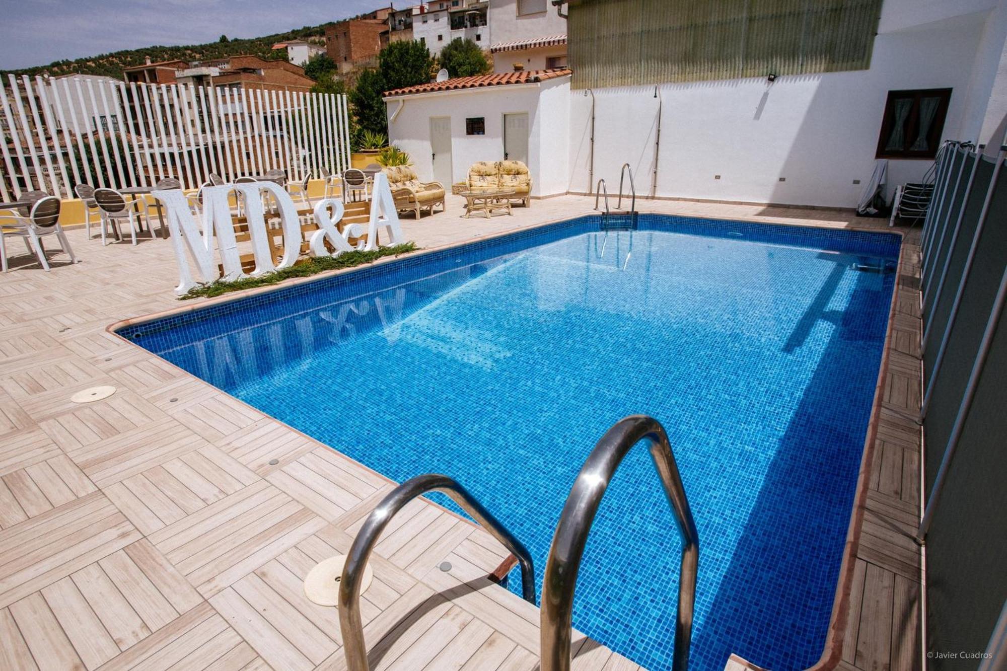 Hotel Avenida Beas de Segura エクステリア 写真